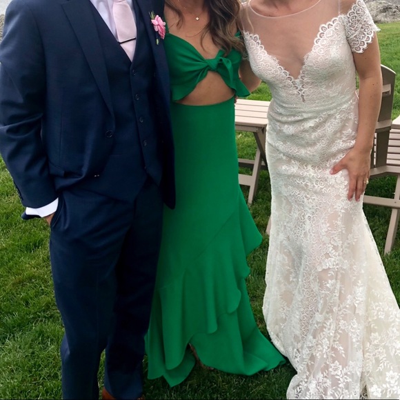 Green Flynn Skye Dress - Picture 2 of 3